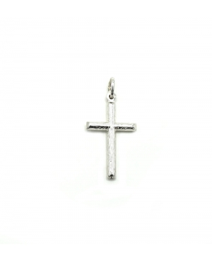COLGANTE CRUZ TALLADA EN PLATA DE LEY / VM04022624